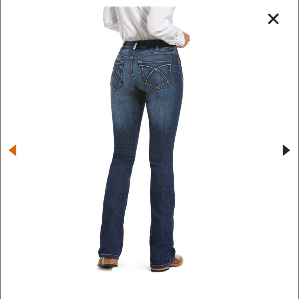 Arita Bootcut Jeans